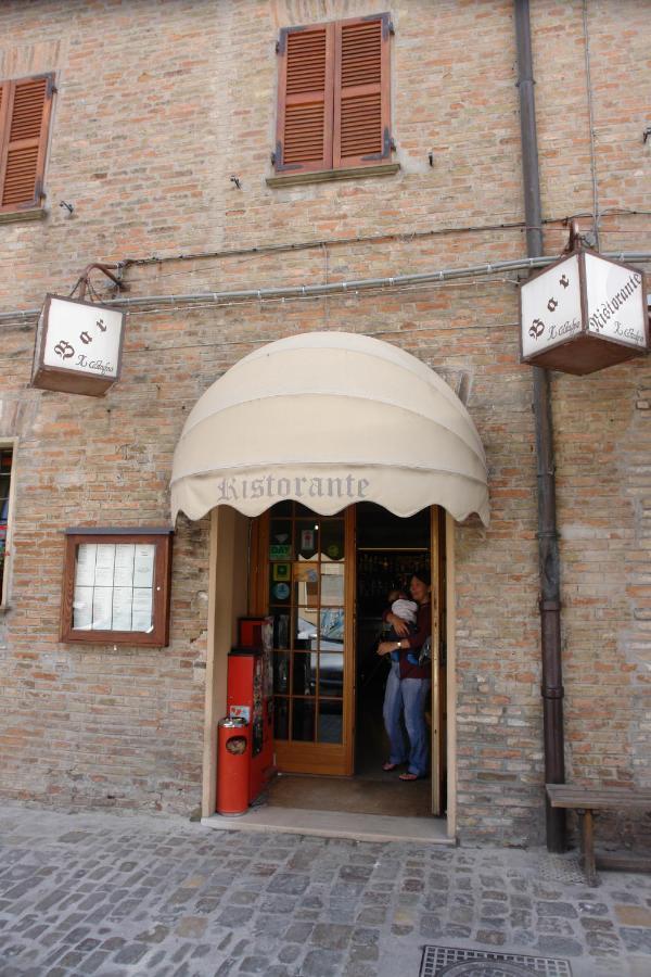 Hotel Il Castagno à Orciano di Pesaro Extérieur photo