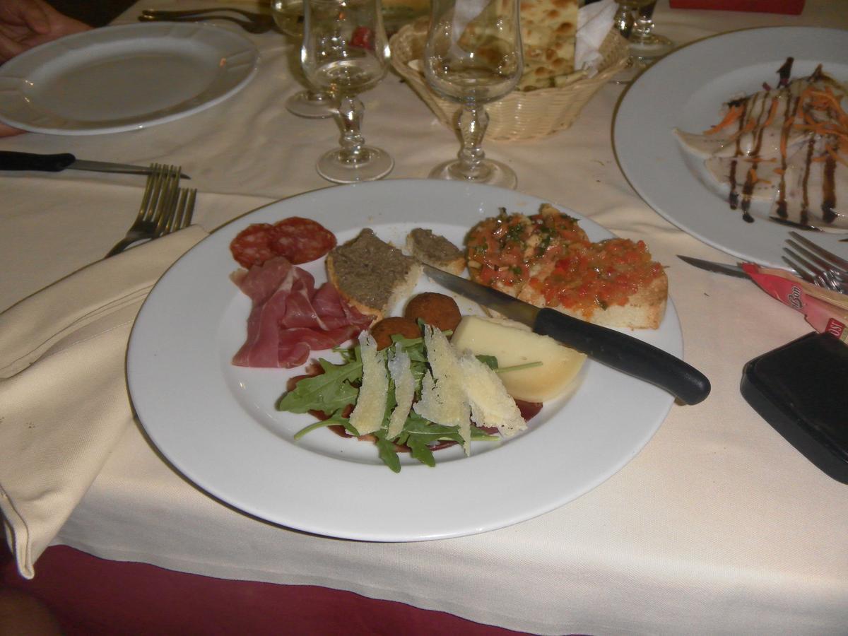 Hotel Il Castagno à Orciano di Pesaro Extérieur photo